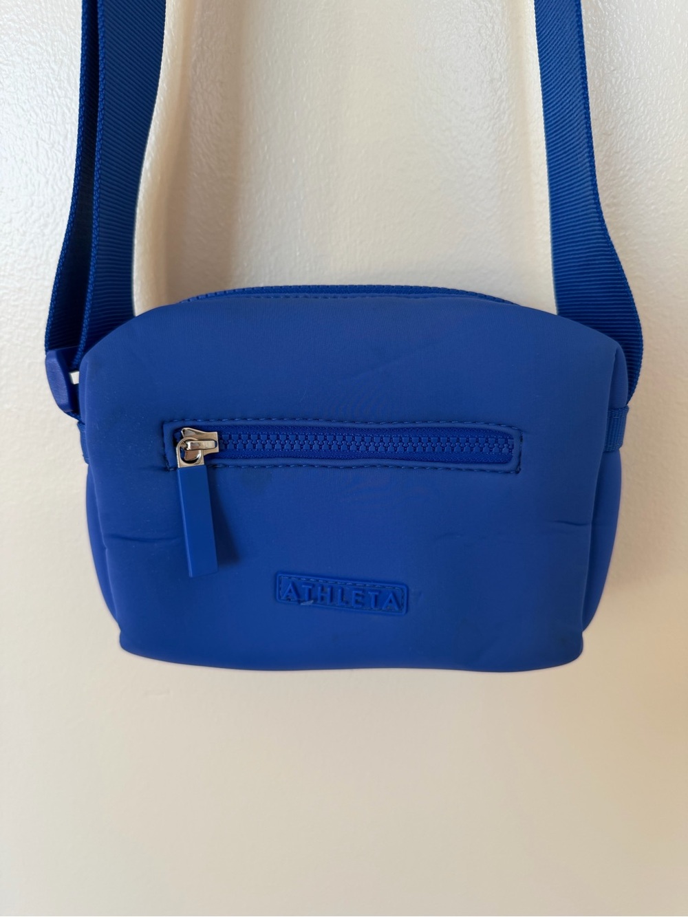 ATHLETA Diem Crossbody Bag in Varsity